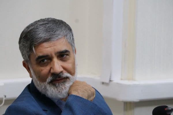 «خبرنگار» بخش مهمی از رسانه و ایفاگر نقش رزمنده‌ای قدرتمند در جنگ ترکیبی با دشمن است